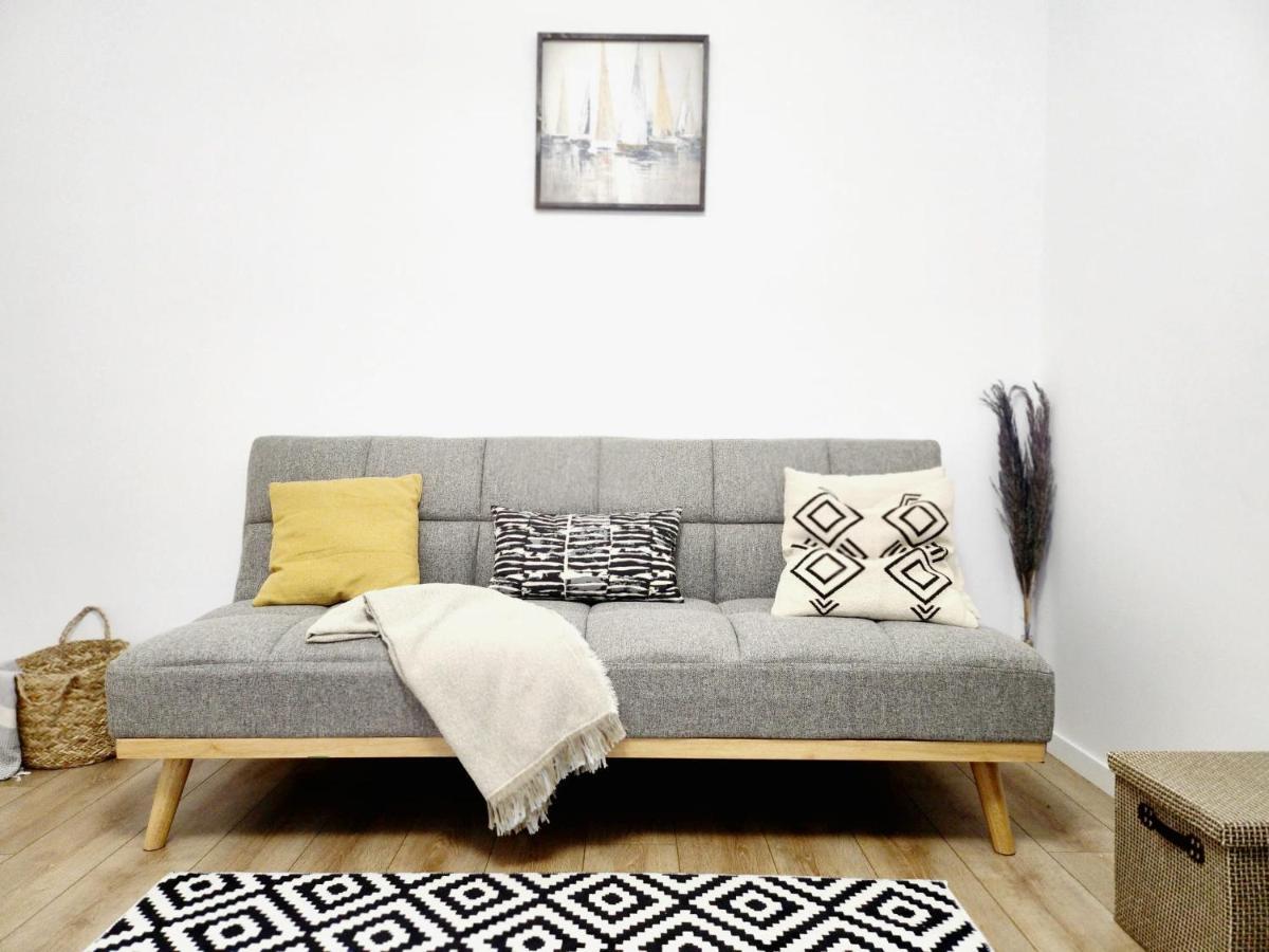 Adm Cozy Home - Entire Private House&Garden Tunarii المظهر الخارجي الصورة